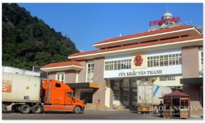 Trung Quốc đột ngột dừng hoạt động xuất nhập khẩu hàng tại cửa khẩu Tân Thanh (Lạng Sơn)