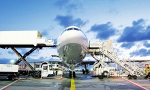 Vận chuyển hàng hóa bằng đường hàng không quốc tế